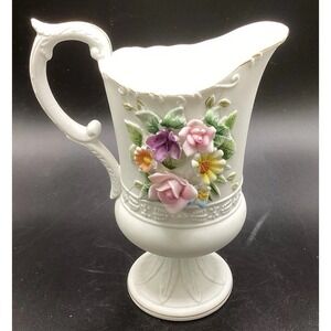 Vintage Lefton Pitcher Bud Vase Gold Tone Trim Handle Hand Painted Roses‎